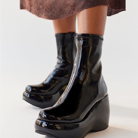 Jeffrey Campbell Shoes - Jeffery Campbell alita-lo platform wedge boots 7, worn once